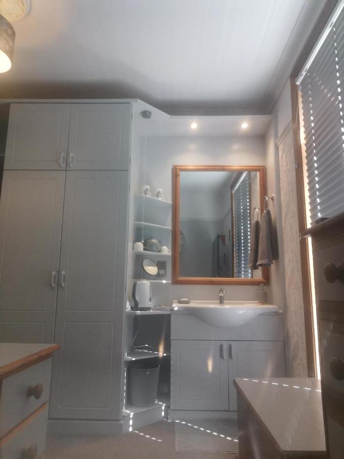 Tranquillity Apartment Bournemouth Bagian luar foto