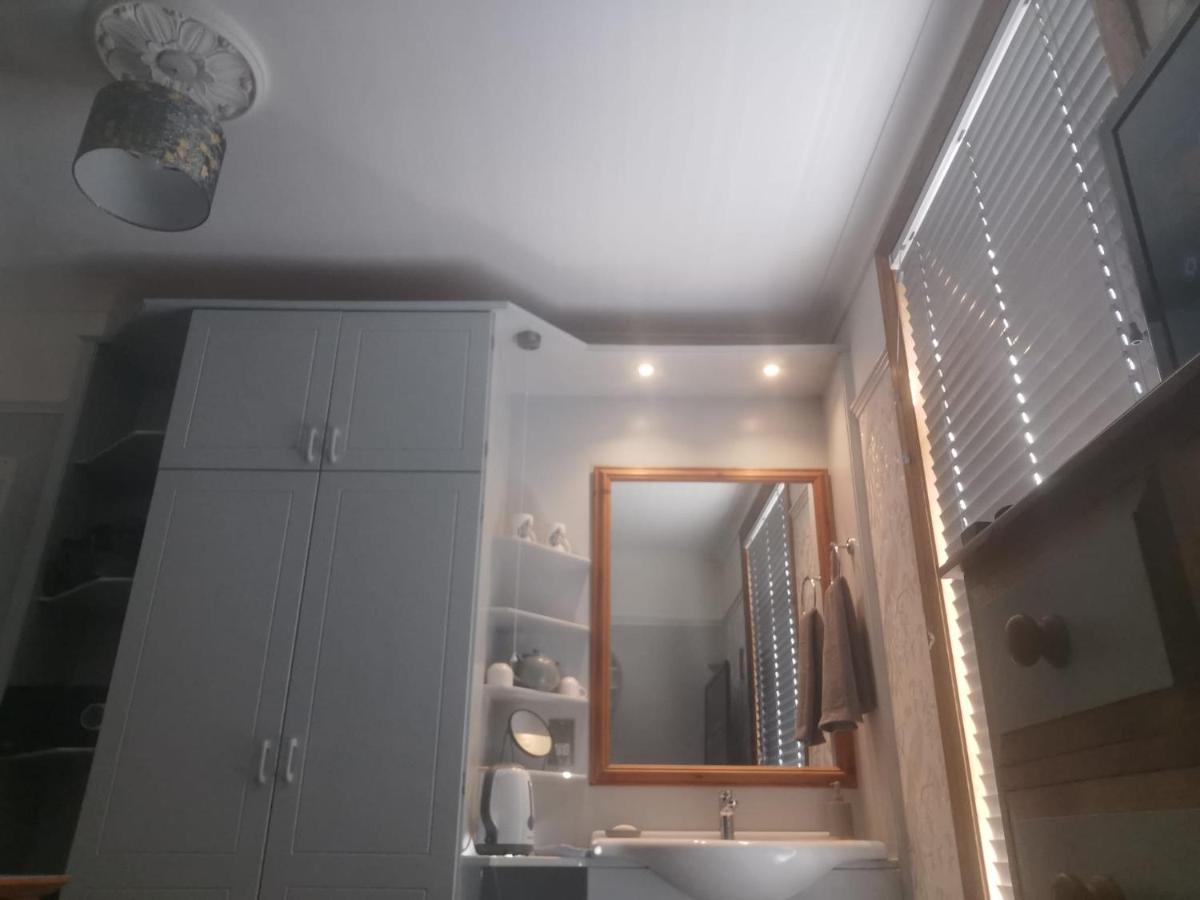 Tranquillity Apartment Bournemouth Bagian luar foto